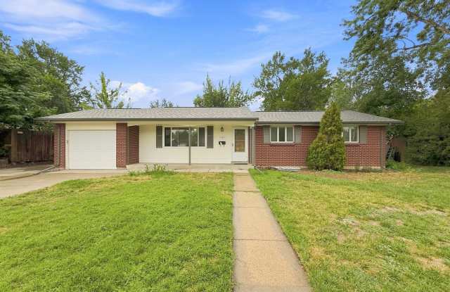 Large Arvada house with yard photos photos Large Arvada house with yard photos photos