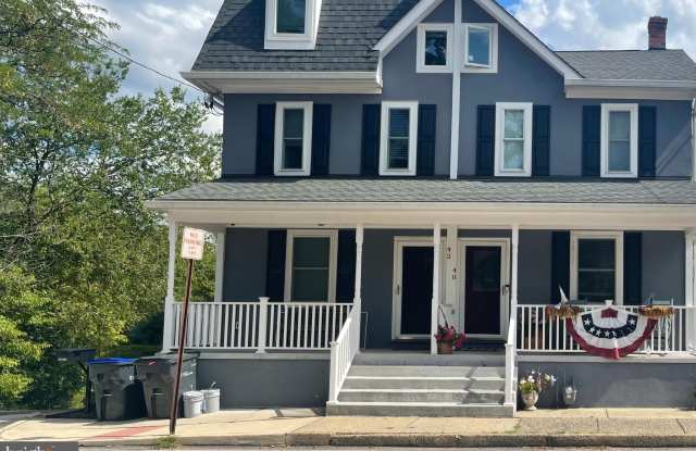 42 E 5TH AVENUE - 42 East 5th Avenue, Collegeville, PA 19426