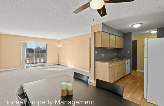 7335 E Quincy Ave  Apt 303 - 7335 East Quincy Avenue, Denver, CO 80237