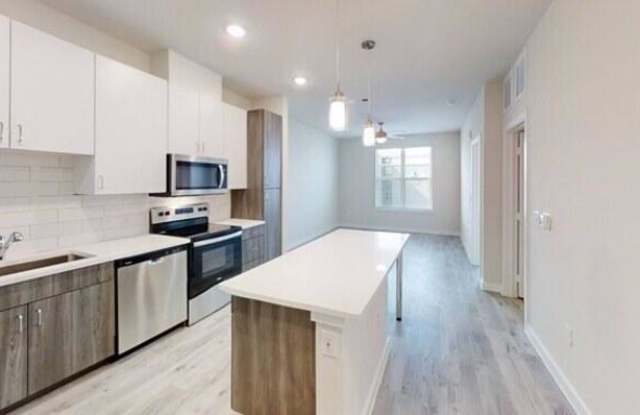 6568 Boyce Ln Gallery 3