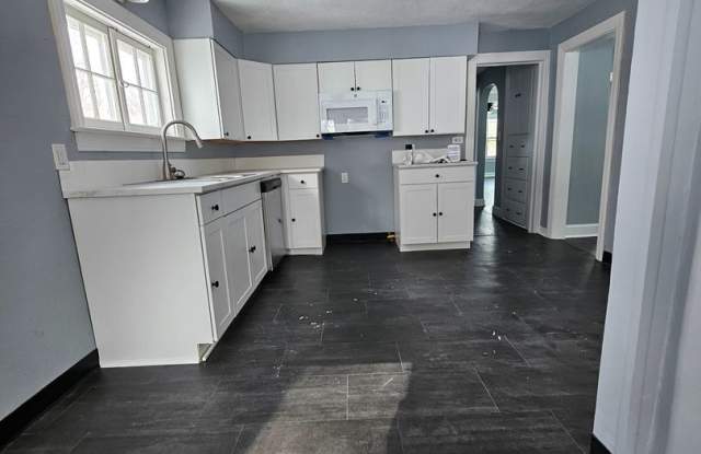 3 bedroom single family home MILLCREEK photos photos