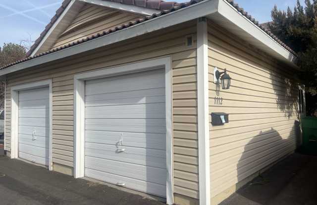 Bradley Square 3 bedroom Townhouse photos photos