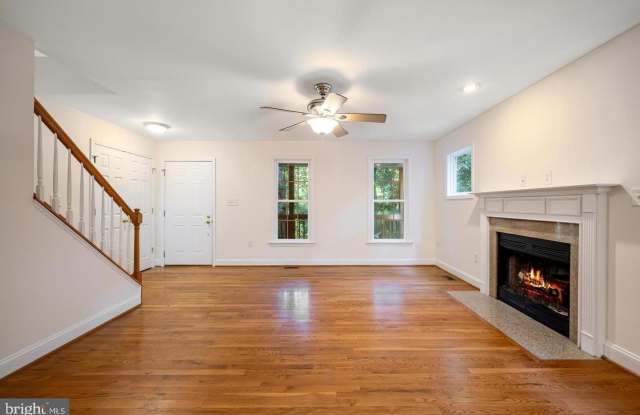 175 EASY HOLLOW Road Gallery 4