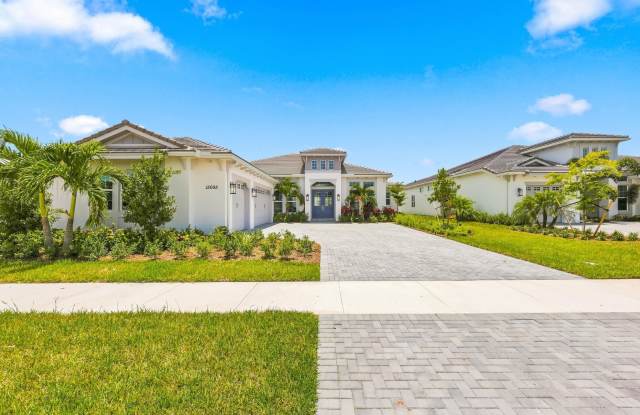 15093 Wildwood Circle Gallery 1