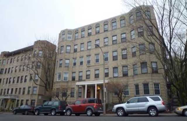 164 Strathmore Rd. photos photos