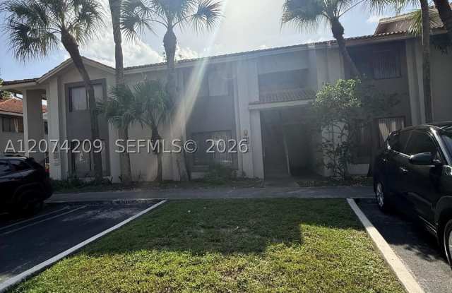 3228 Coral Lake Dr Gallery 3