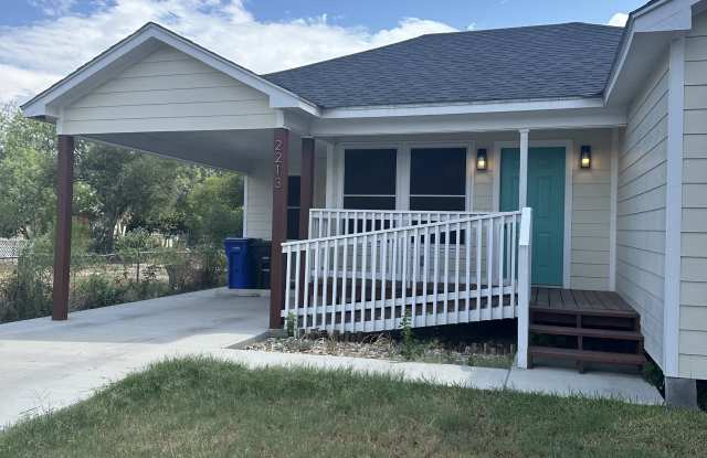 2213 Diaz Avenue photos photos
