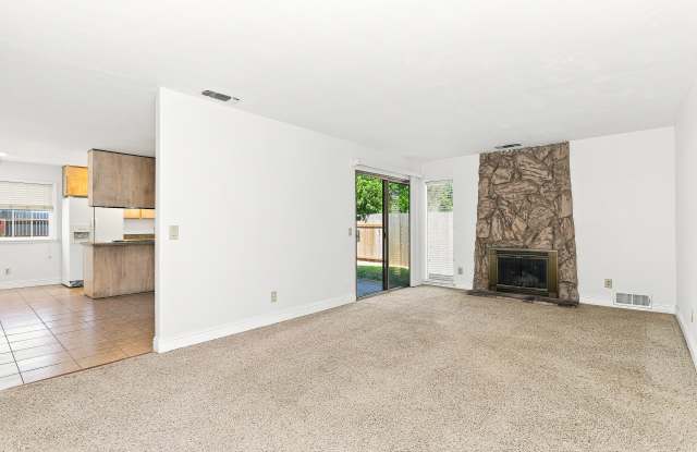7205 Dedrick Ct Gallery 2