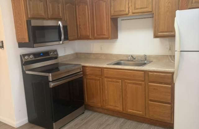 425 W Service Road East - Unit 7 Gallery 4