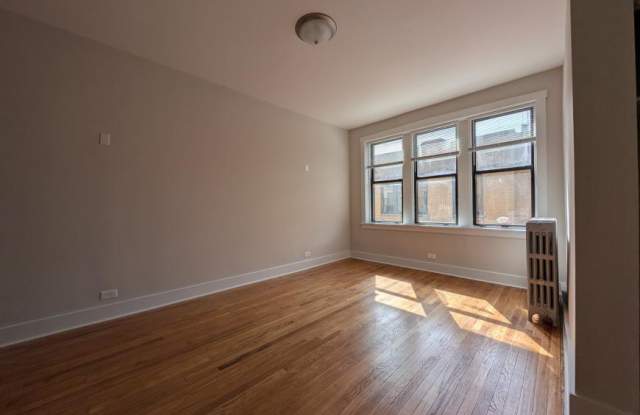 1540 North Kedzie Blvd. photos photos