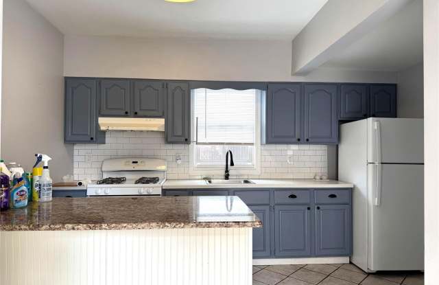 120 Lincoln Avenue photos photos