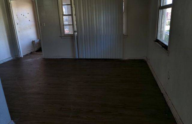 1737 Academy St Gallery 2