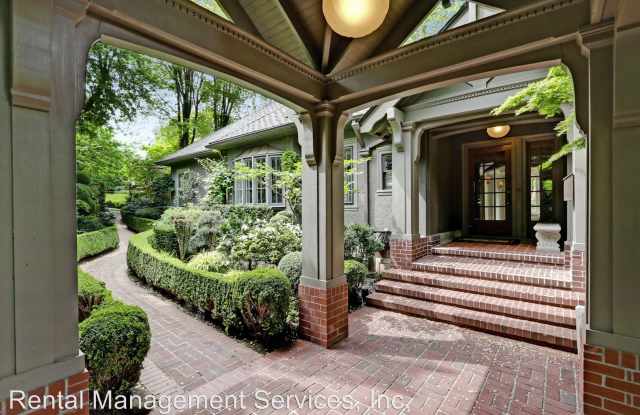 2835 SE Carlton St Gallery 3