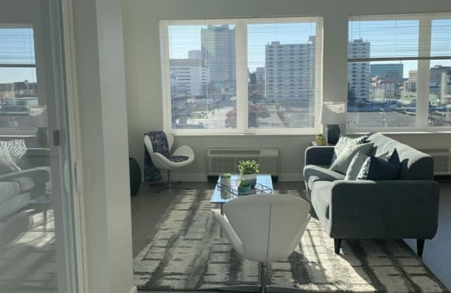 640 Atlantic Ave - 640 Atlantic Ave, Atlantic City, NJ 08401