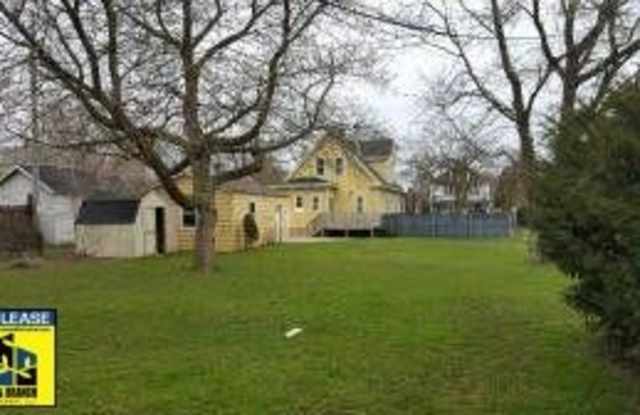 1119 Geele Avenue Gallery 2