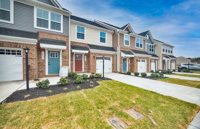 3 Bedroom 2.5 Bath Townhome in Midlothian AVAILABLE July 14th! photos photos