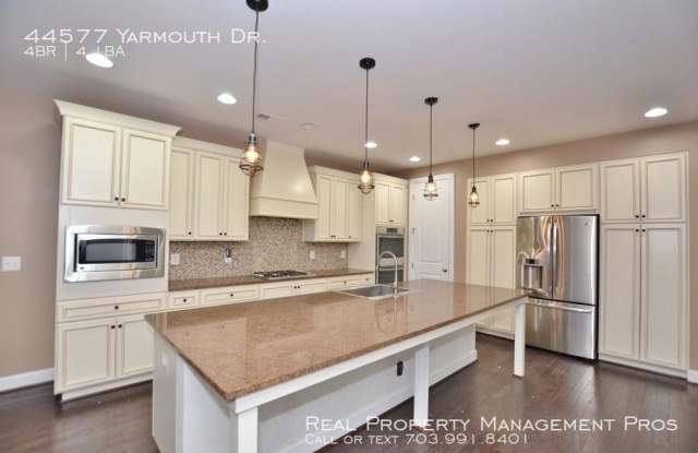 44577 Yarmouth Dr. Gallery 2