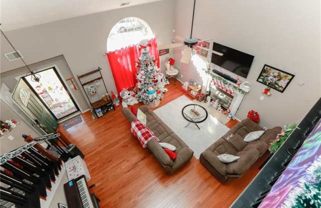 6316 Townsend Place Gallery 2