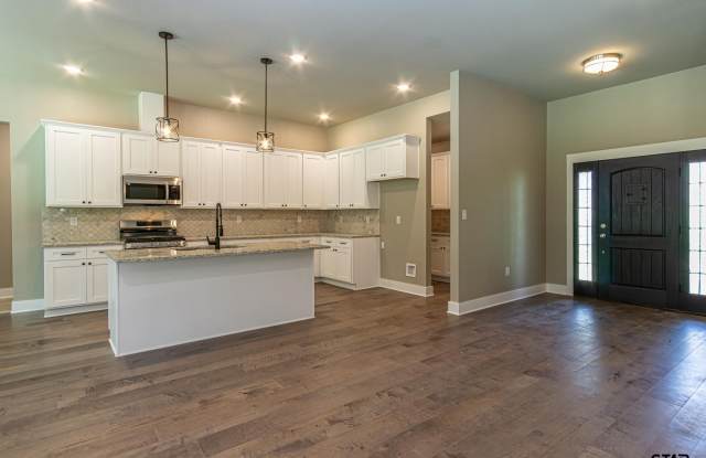 122 PR 6305 Gallery 2