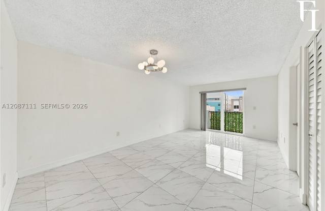 6965 Harding Ave Gallery 2
