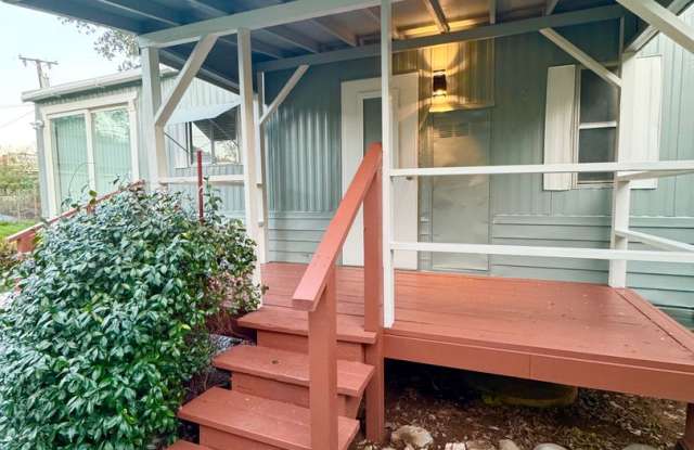 Looking for Tranquility? Look No Further! - 14681 Spring Branch Road, Mountain Gate, CA 96003