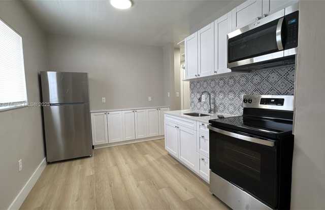 2960 W Flagler St photos photos 2960 W Flagler St photos photos