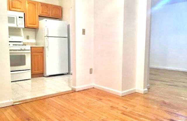 4334 Baychester Ave photos photos