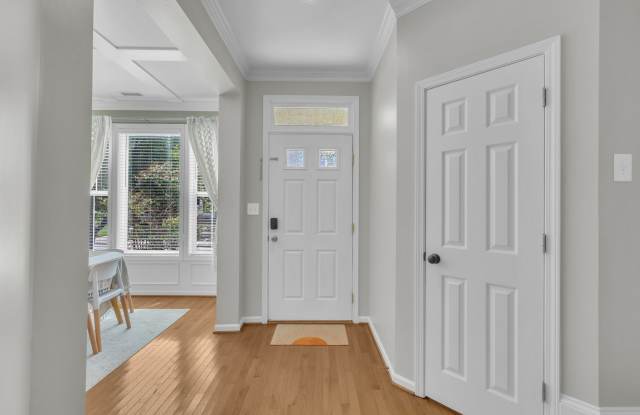 503 Village Loop Drive Gallery 3