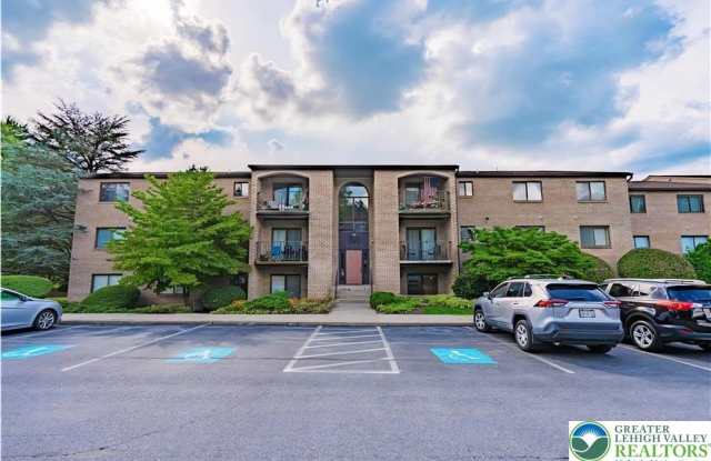 4501 N Hedgerow Drive unit: 4 photos photos 4501 N Hedgerow Drive unit: 4 photos photos