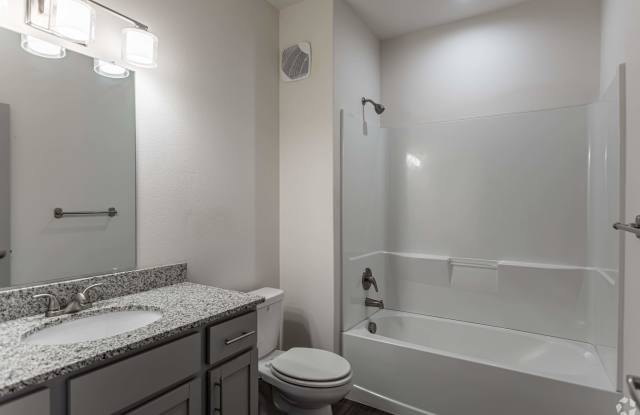 Backwater Cove Apartments Gallery 2