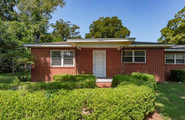 1818 Dawsey Street photos photos