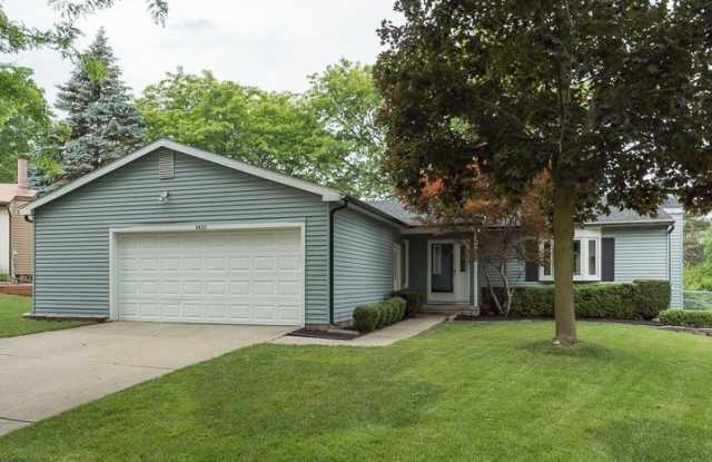 2630 Glenbrook - Available 09/01/25 - 2630 Glenbrook Court, Ann Arbor, MI 48103