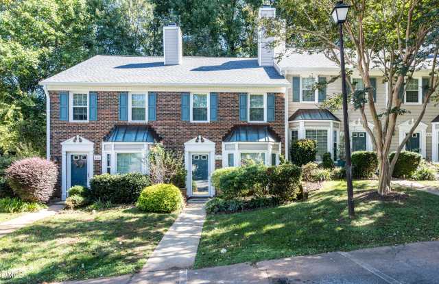 330 Silverberry Court photos photos