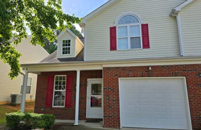617 Woodson Dr photos photos