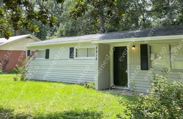 2913 Charleston Drive - 2913 Charleston Drive, Jackson, MS 39212