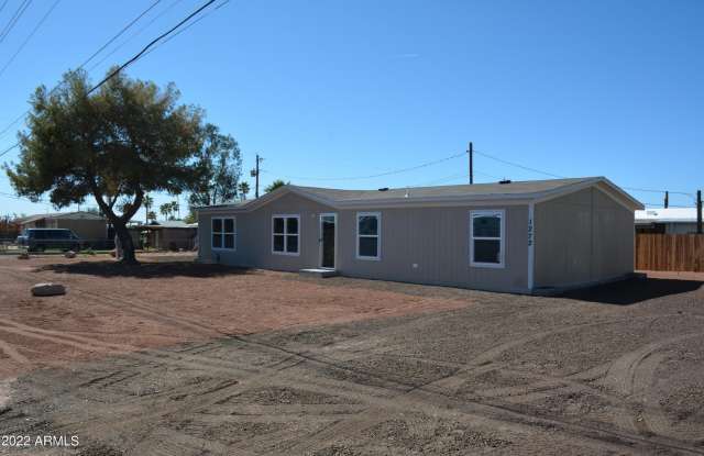 1272 North Delaware Drive - 1272 North Delaware Drive, Apache Junction, AZ 85120