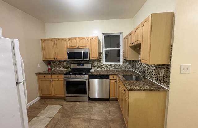 413 Georges Place - 413 Georges Place, Roselle, NJ 07203