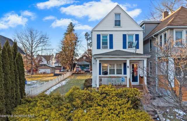 421 N Irving Avenue photos photos