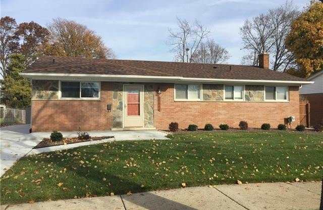 37944 LYNDON Street photos photos