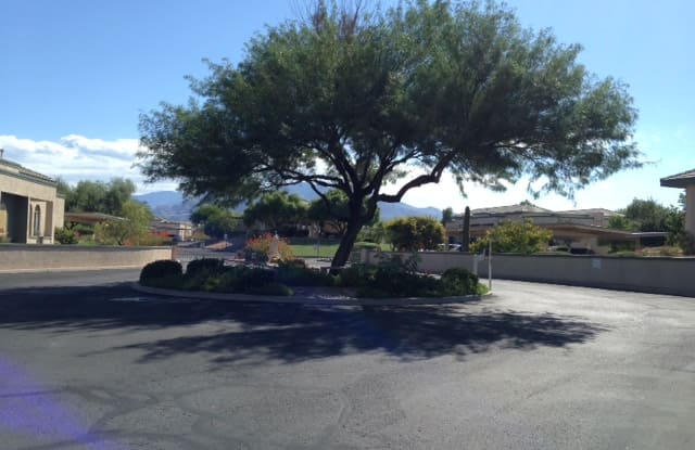 2442 W Via Di Silvio photos photos