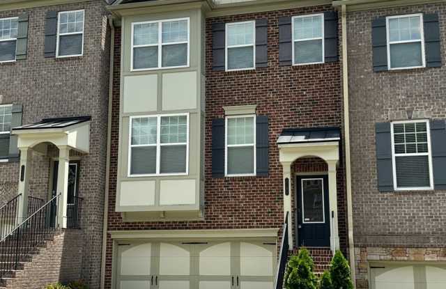 3 bedroom 3 bath Townhouse in Cobblestone at Brookhaven gated swim community photos photos