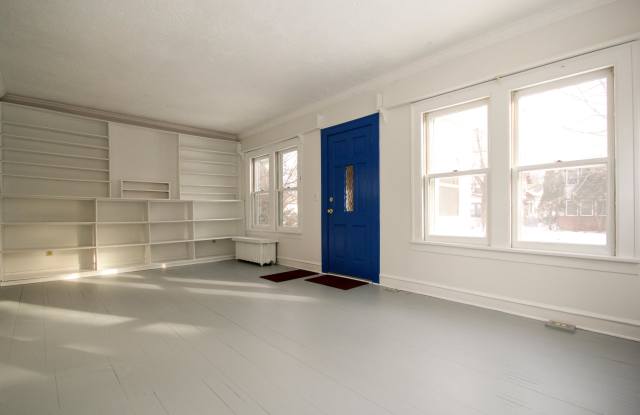 3612 Garfield Avenue South Gallery 4