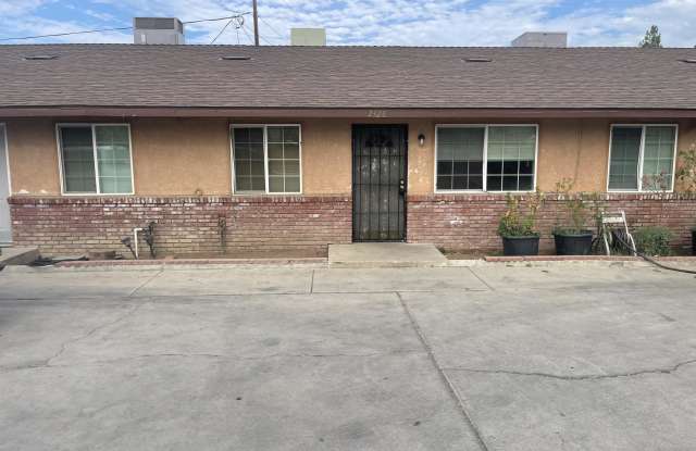 2328 Gurley Street - B photos photos