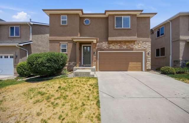 5765 Nairnshire Drive Gallery 4