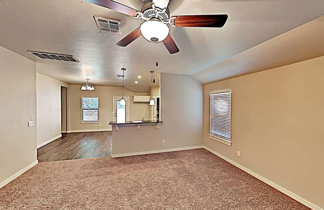 Very Nice 4 bedroom 2 bath home in Choctaw schools Gallery 4