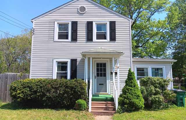 2 Bedroom, 1 Bath Single Family Home on Cul de Sac photos photos