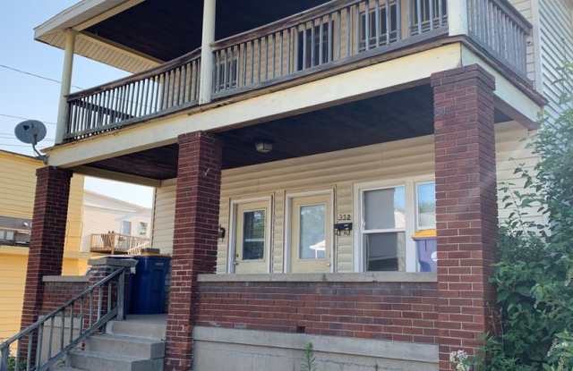 2 Bedroom Lower Unit with Washer and Dryer! photos photos 2 Bedroom Lower Unit with Washer and Dryer! photos photos