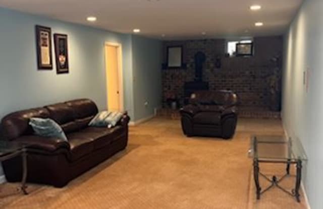 5310 Trent St - 5310 Trent Street, Clinton, MD 20735