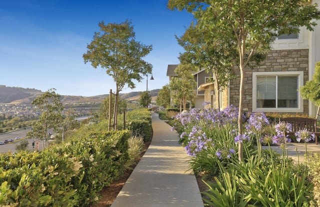 Sendero Gateway Apartment Homes Gallery 4