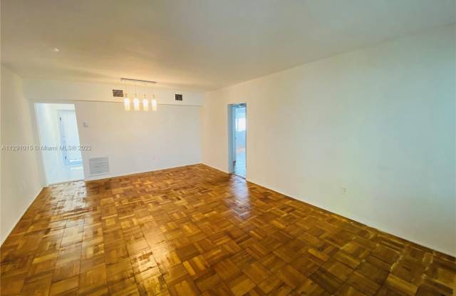 1125 97th Street Gallery 3